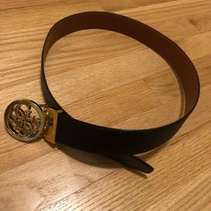 Black and brown reversible gusss belt